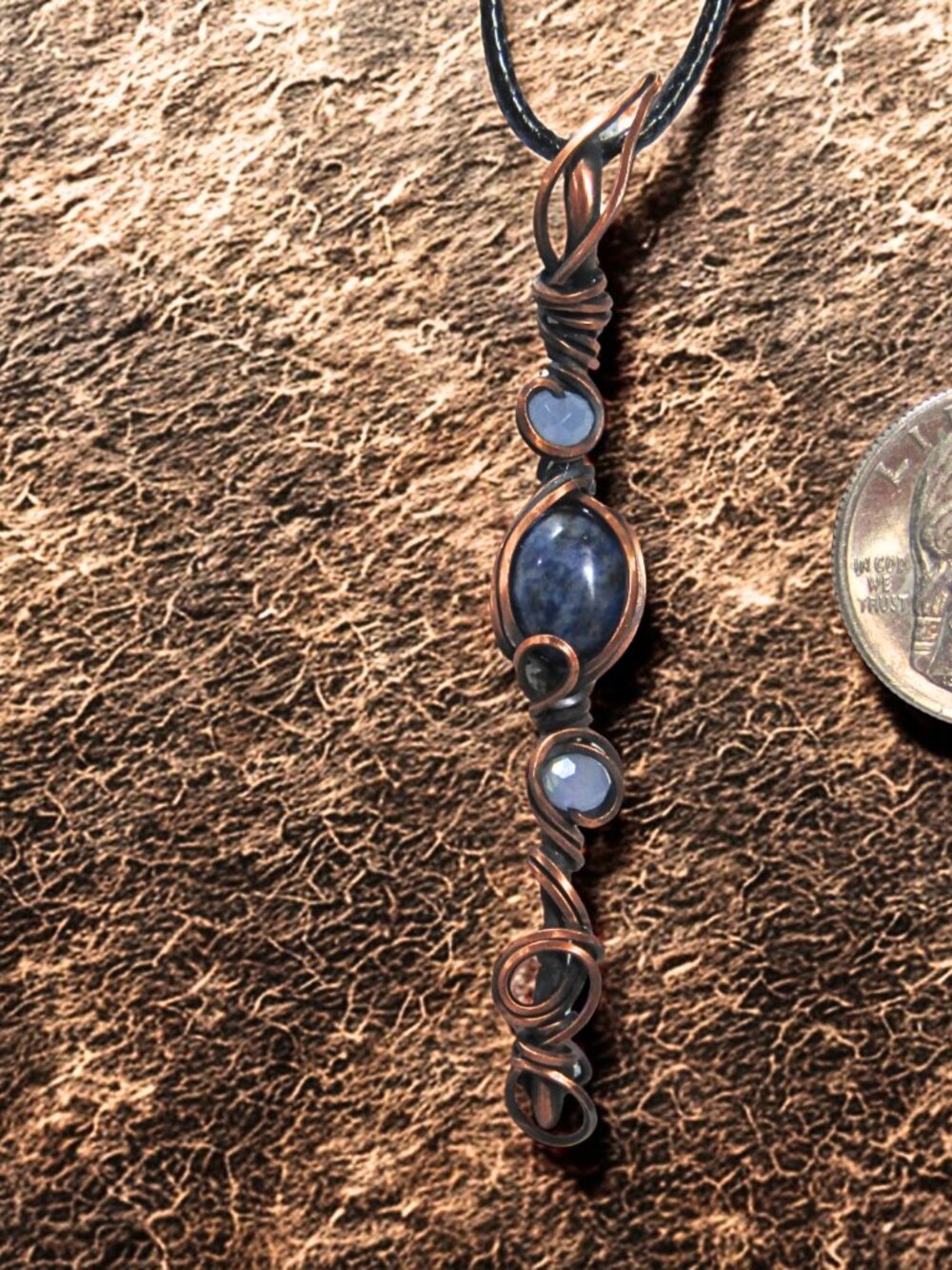 Handmade Wire Wrapped Sodalite-Bead Necklace. Copper wire wrapped oxidized/waxed - Picture 3 of 7